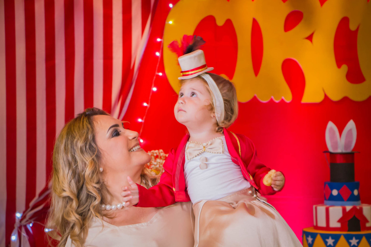 fotógrafo de aniversário infantil em bauru, fotógrafo em bauru, foto e vídeo bauru, fotógrafo de criança em bauru, buffet infantil em bauru, buffet kolorê bauru, festa de criança bauru, foto bauru, ensaio fotográfico de criança em bauru, bauru