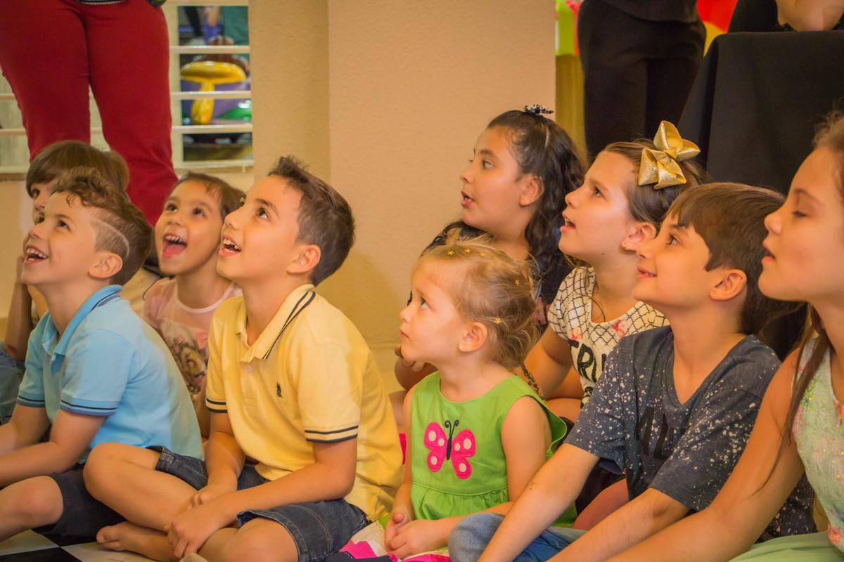 fotógrafo de aniversário infantil em bauru, fotógrafo em bauru, foto e vídeo bauru, fotógrafo de criança em bauru, buffet infantil em bauru, buffet kolorê bauru, festa de criança bauru, foto bauru, ensaio fotográfico de criança em bauru, bauru