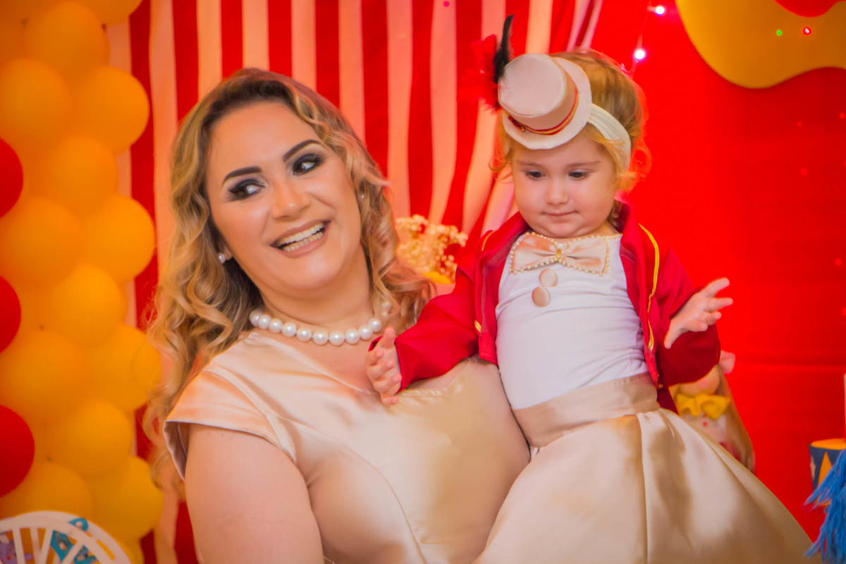 fotógrafo de aniversário infantil em bauru, fotógrafo em bauru, foto e vídeo bauru, fotógrafo de criança em bauru, buffet infantil em bauru, buffet kolorê bauru, festa de criança bauru, foto bauru, ensaio fotográfico de criança em bauru, bauru