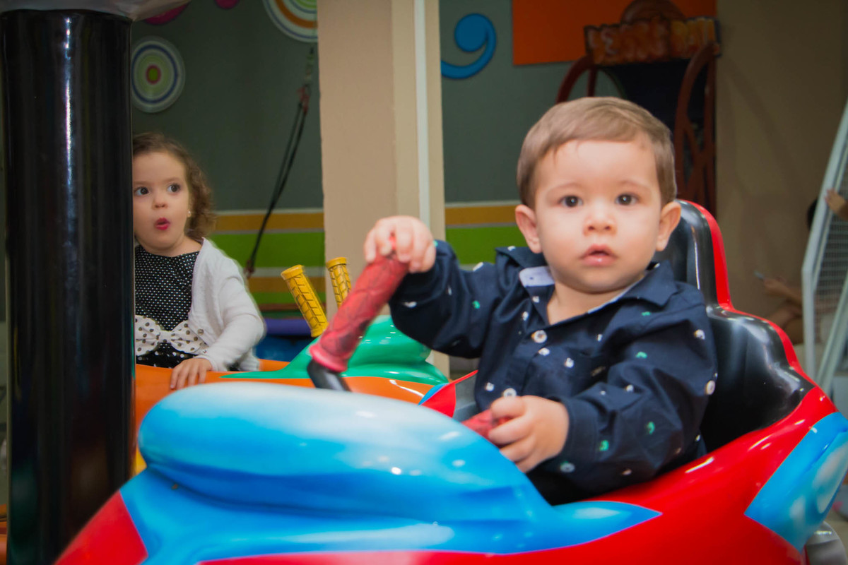 fotógrafo de aniversário infantil em bauru, fotógrafo em bauru, foto e vídeo bauru, fotógrafo de criança em bauru, buffet infantil em bauru, buffet kolorê bauru, festa de criança bauru, foto bauru, ensaio fotográfico de criança em bauru, bauru