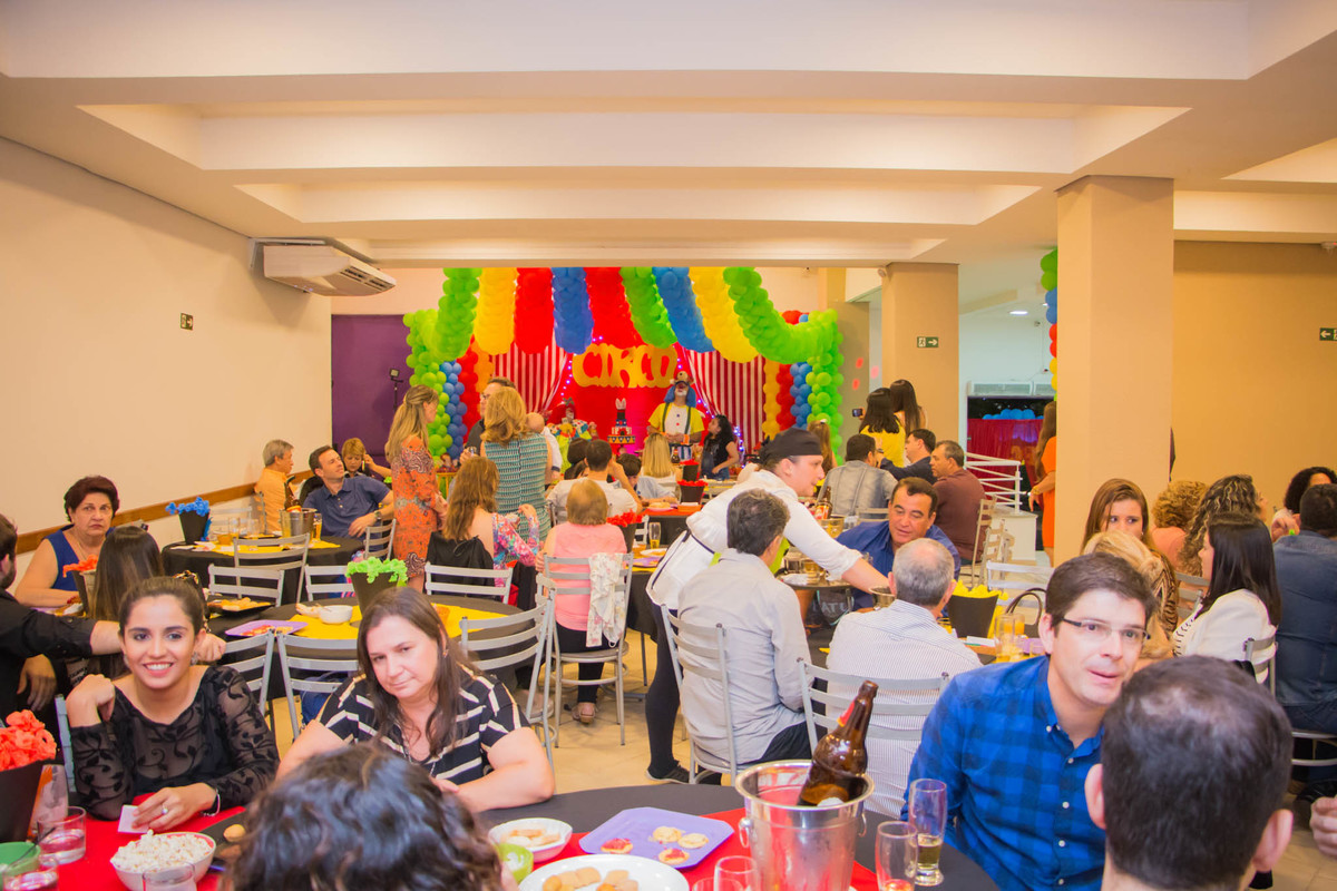 fotógrafo de aniversário infantil em bauru, fotógrafo em bauru, foto e vídeo bauru, fotógrafo de criança em bauru, buffet infantil em bauru, buffet kolorê bauru, festa de criança bauru, foto bauru, ensaio fotográfico de criança em bauru, bauru