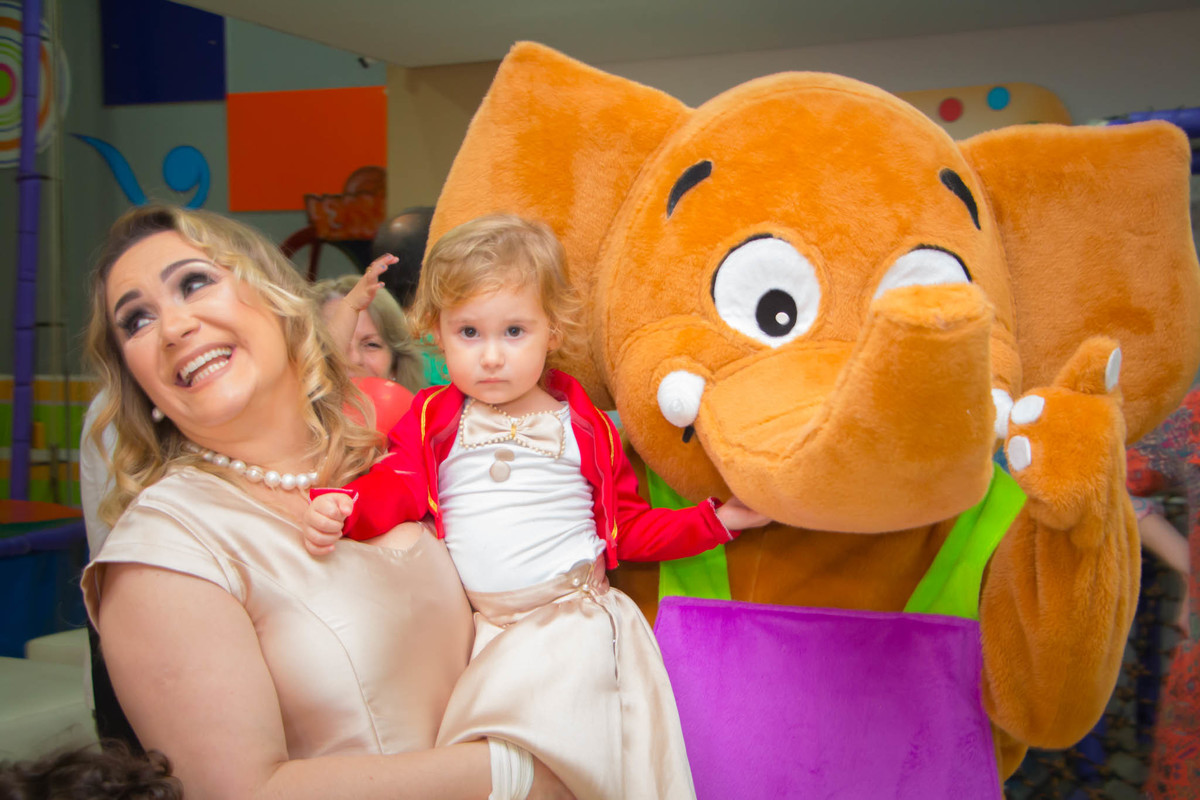 fotógrafo de aniversário infantil em bauru, fotógrafo em bauru, foto e vídeo bauru, fotógrafo de criança em bauru, buffet infantil em bauru, buffet kolorê bauru, festa de criança bauru, foto bauru, ensaio fotográfico de criança em bauru, bauru