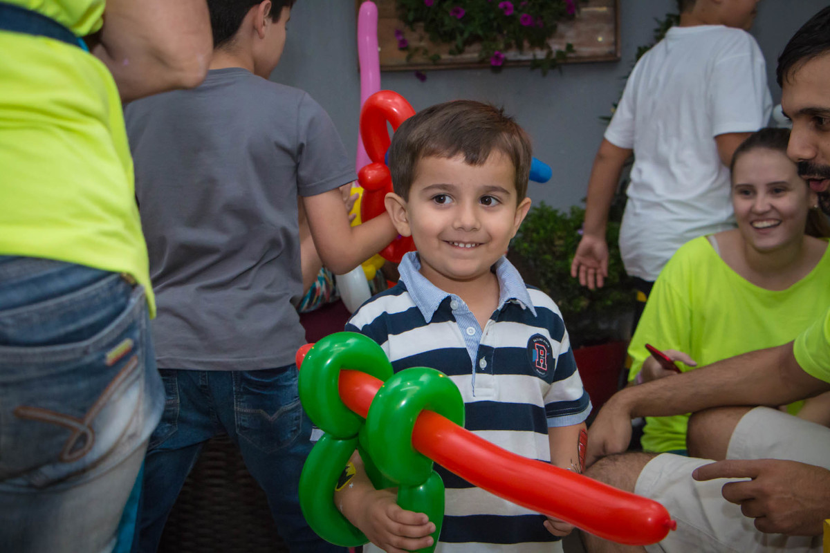 fotógrafo de aniversário infantil em bauru, fotógrafo em bauru, foto e vídeo bauru, fotógrafo de criança em bauru, buffet infantil em bauru, buffet kolorê bauru, festa de criança bauru, foto bauru, ensaio fotográfico de criança em bauru, bauru