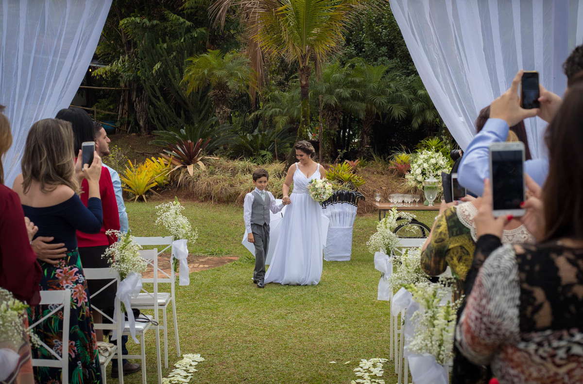 fotógrafo de casamento em bauru, fotógrafo em bauru, foto e vídeo bauru, ensaio de casamento, fotos de casamento, álbum de casamento bauru, casamento bauru, fotógrafo bauru, fotógrafo debutante bauru, noivas bauru, casamento bauru, gestante bauru