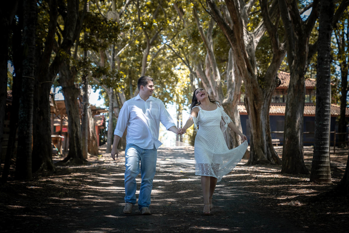 fotógrafo de casamento em bauru, fotógrafo em bauru, foto e vídeo bauru, ensaio de casamento, fotos de casamento, álbum de casamento bauru, casamento bauru, fotógrafo bauru, fotógrafo debutante bauru, noivas bauru, casamento bauru, gestante bauru