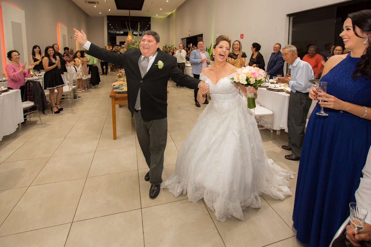 foto e video bauru, vestido de noiva bauru, baurusp, baurucity, wedding, jaú, noivas, noivas bauru, fotografia casamento, fotografia casamento bauru, noivas2020, noivas2021, cerimonialistabauru, pederneiras, botucatu, bariri, lençóis, são manuel, macatuba