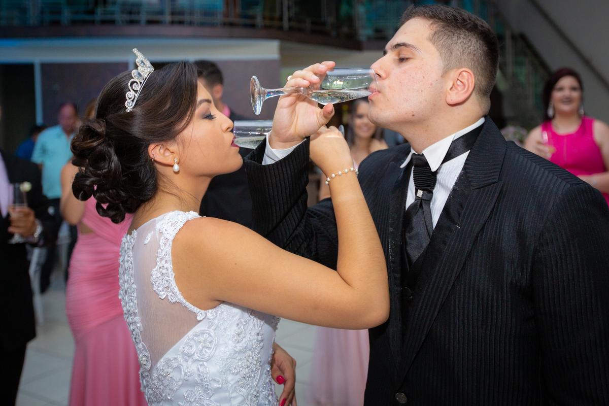 Fotógrafo de casamento em bauru, fotógrafo em bauru, foto e vídeo bauru, ensaio de casamento, fotos de casamento, álbum de casamento bauru, casamento bauru, fotógrafo bauru, fotógrafo debutante bauru, noivas bauru, casamento bauru, gestante bauru