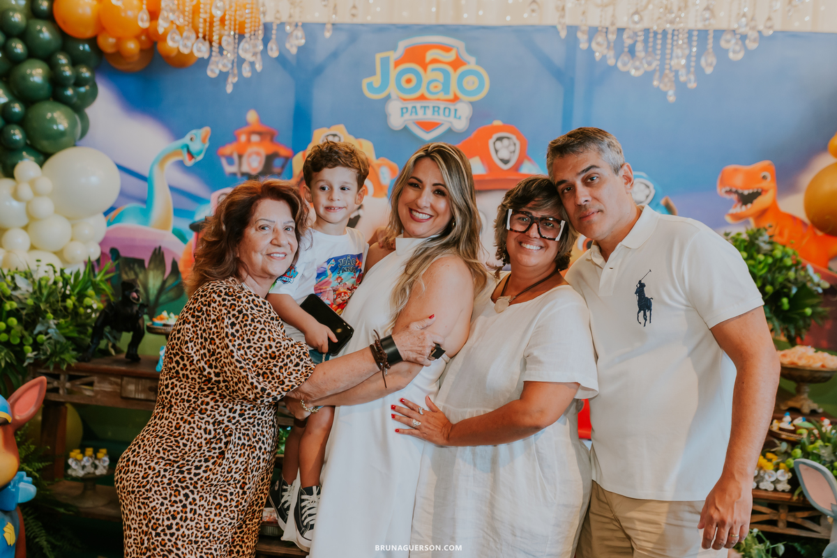 fotografia festa infantil casa de festas nautilus Rio de Janeiro ilha do governador 3 anos dinossauro