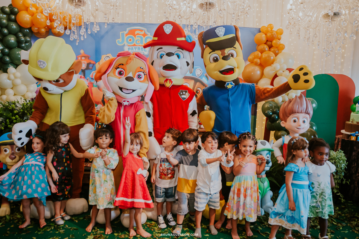 fotografia festa infantil casa de festas nautilus Rio de Janeiro ilha do governador 3 anos dinossauro
