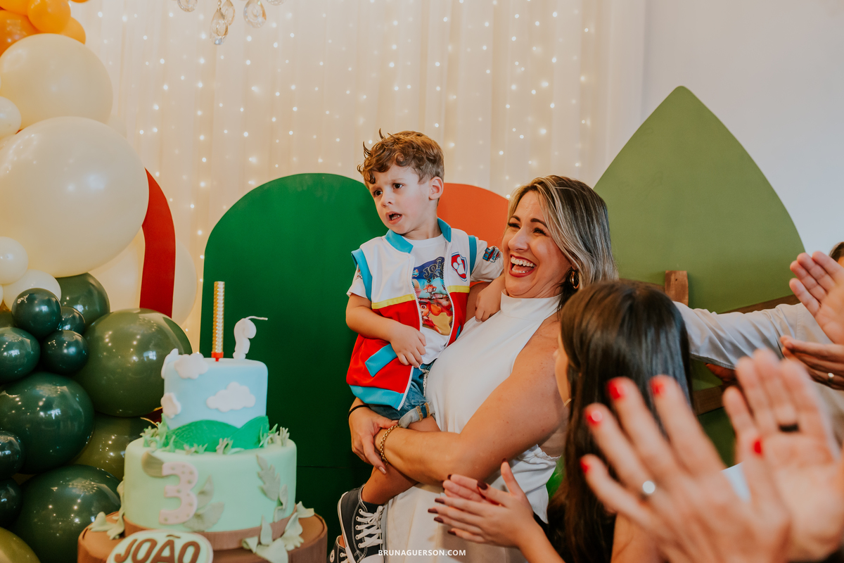 fotografia festa infantil casa de festas nautilus Rio de Janeiro ilha do governador 3 anos dinossauro