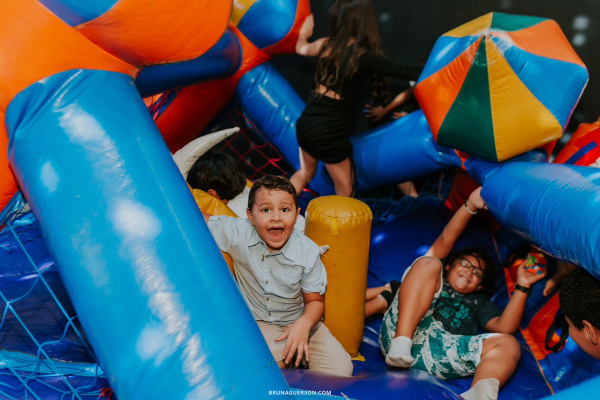fotografia festa infantil casa de festas nautilus Rio de Janeiro ilha do governador 3 anos dinossauro