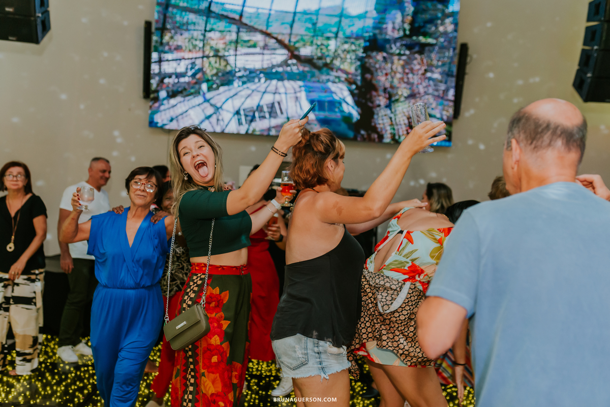 fotografia festa infantil casa de festas nautilus Rio de Janeiro ilha do governador 3 anos dinossauro