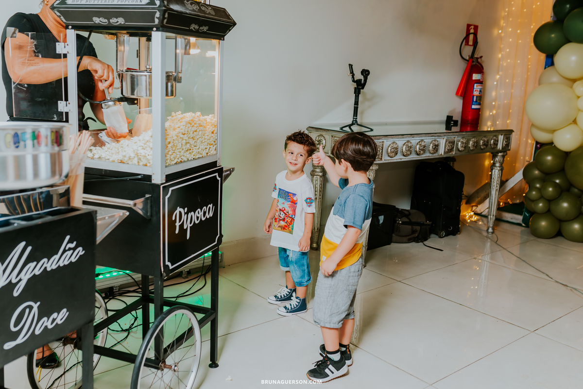 fotografia festa infantil casa de festas nautilus Rio de Janeiro ilha do governador 3 anos dinossauro