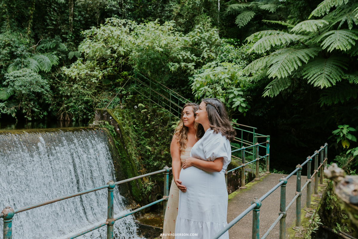 fotografia ensaio gestante externo Teresópolis Rio de Janeiro natureza mae de gêmeos duas maes 