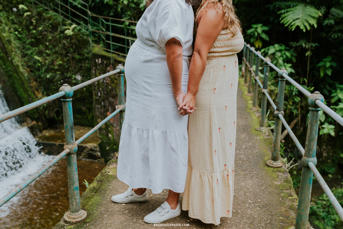 fotografia ensaio gestante externo Teresópolis Rio de Janeiro natureza mae de gêmeos duas maes 
