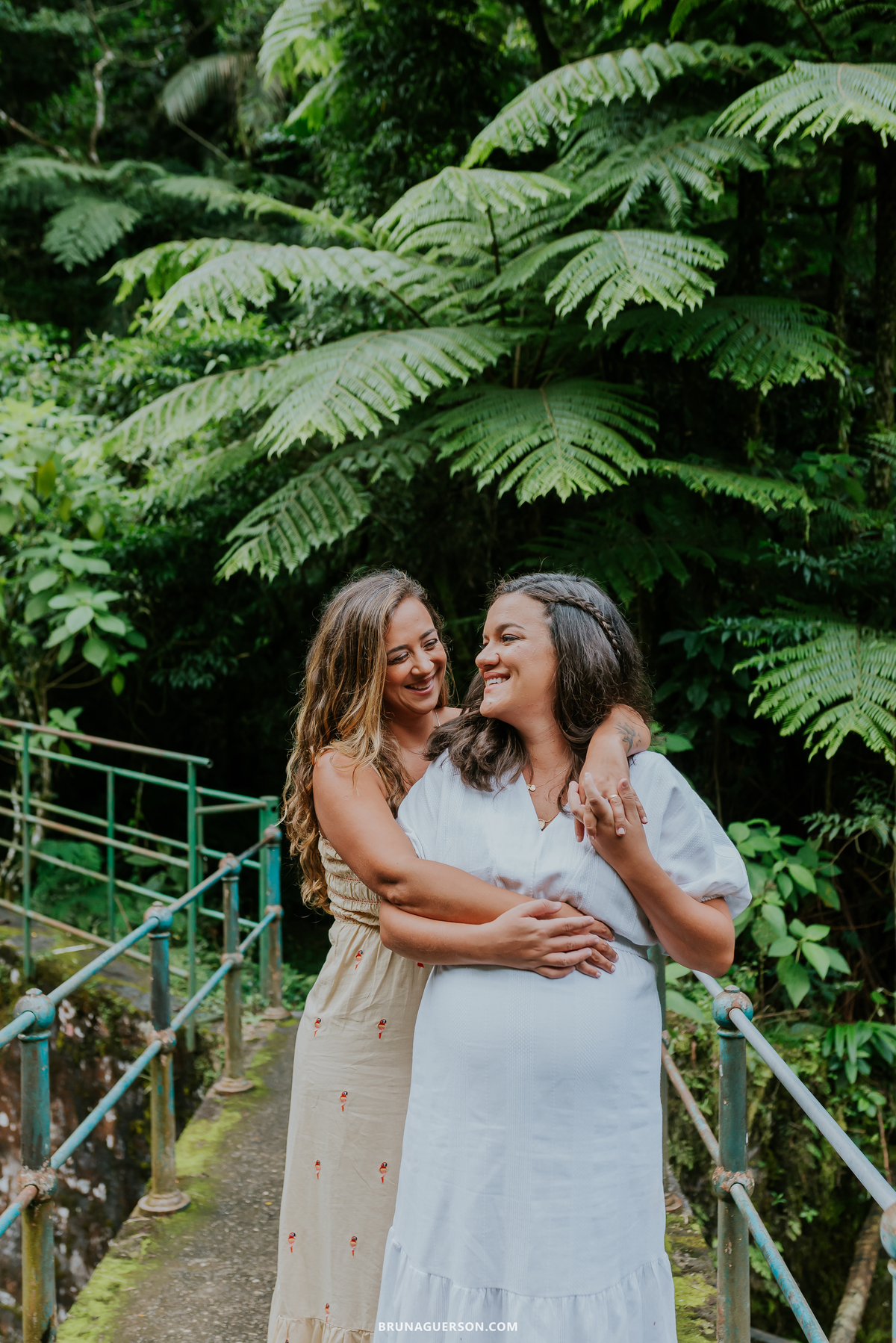 fotografia ensaio gestante externo Teresópolis Rio de Janeiro natureza mae de gêmeos duas maes 