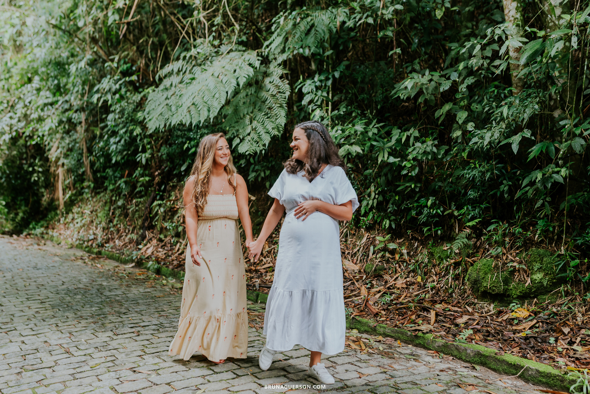 fotografia ensaio gestante externo Teresópolis Rio de Janeiro natureza mae de gêmeos duas maes 