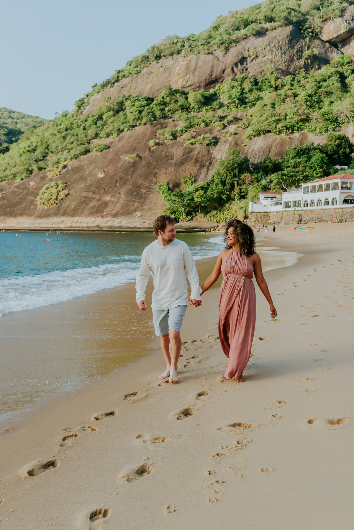 ensaio casal praia vermelha urca Rio de Janeiro praia externo casal gringo 