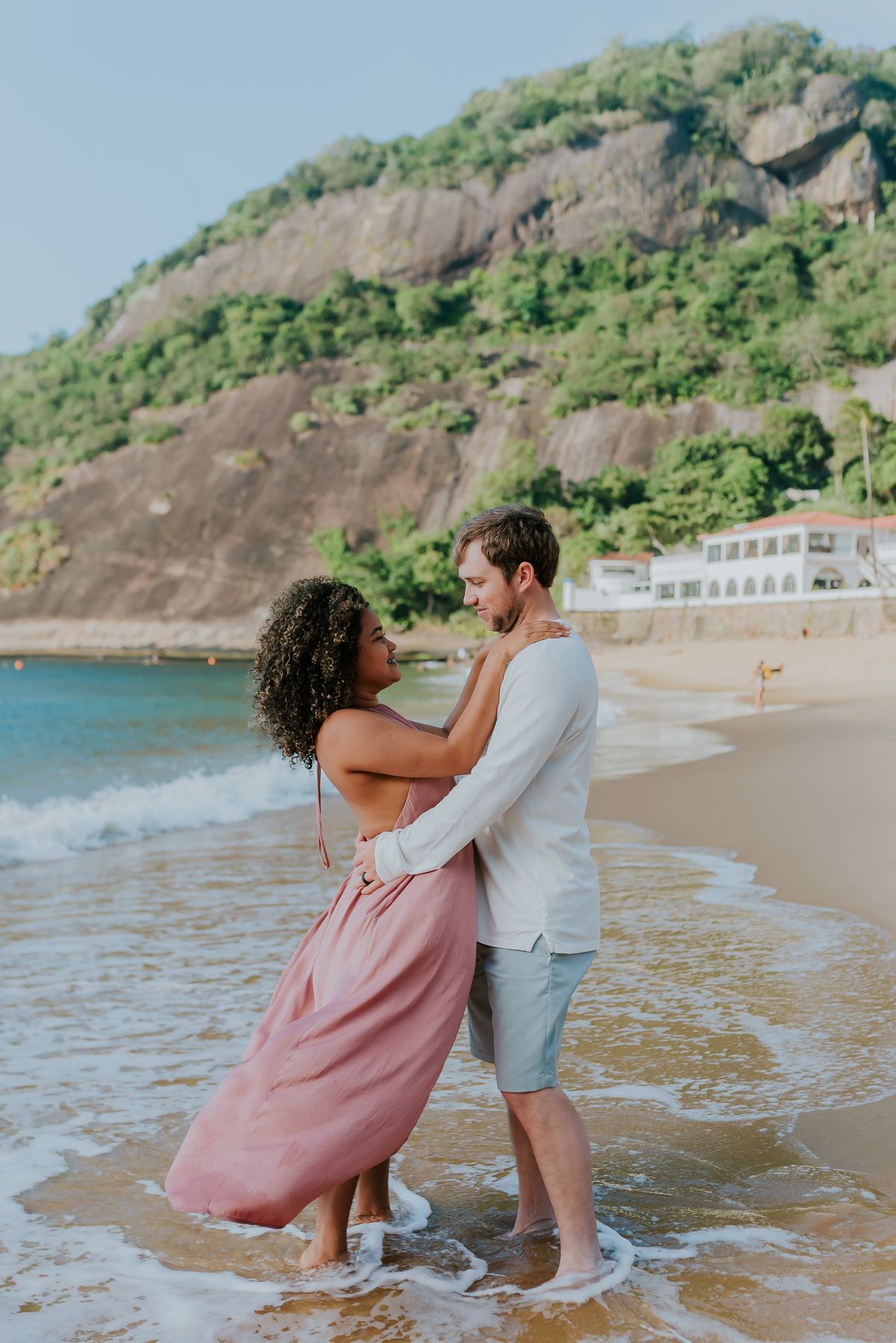ensaio casal praia vermelha urca Rio de Janeiro praia externo casal gringo 