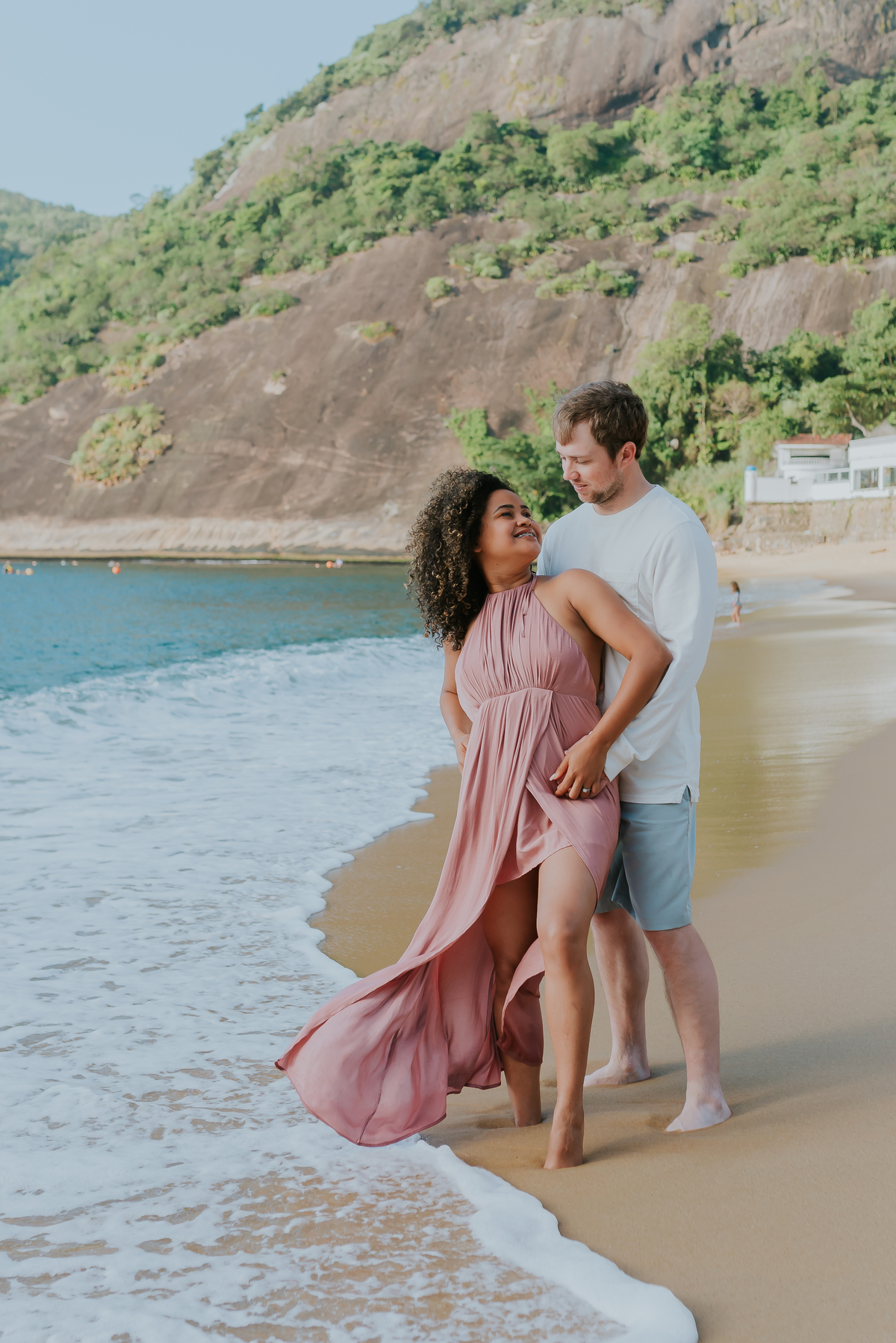 ensaio casal praia vermelha urca Rio de Janeiro praia externo casal gringo 
