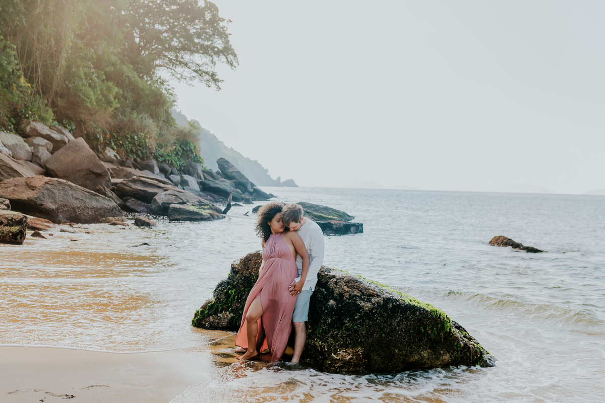 ensaio casal praia vermelha urca Rio de Janeiro praia externo casal gringo 