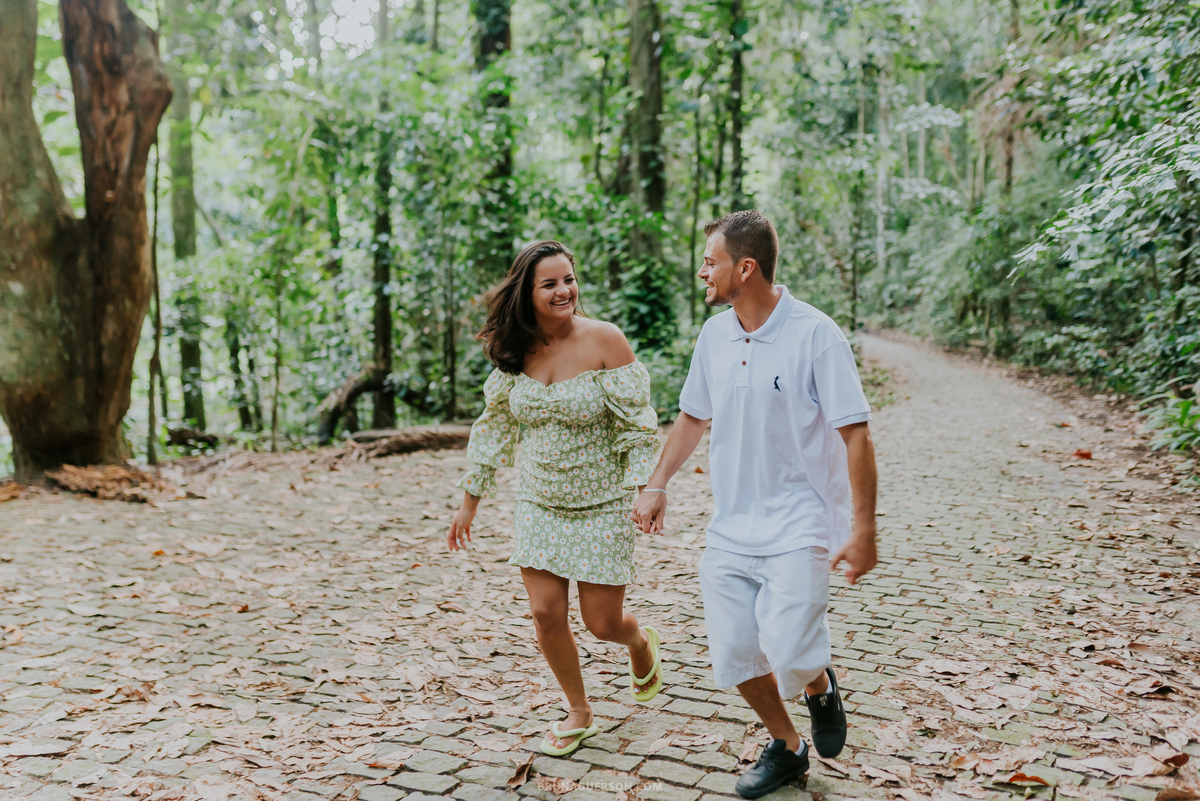 fotografia ensaio externo natureza Rio de Janeiro Parque Lage fotografa casal