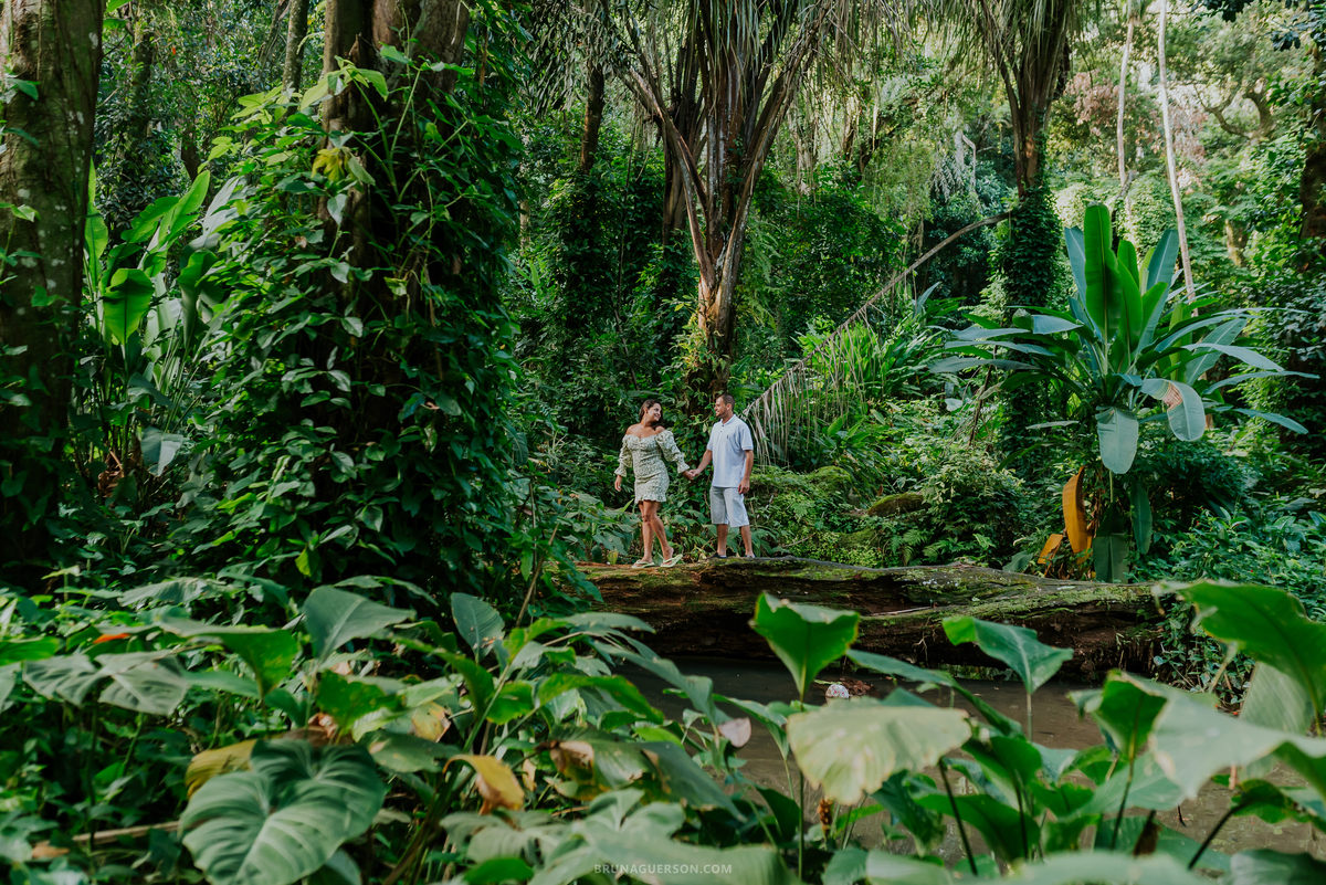 fotografia ensaio externo natureza Rio de Janeiro Parque Lage fotografa casal