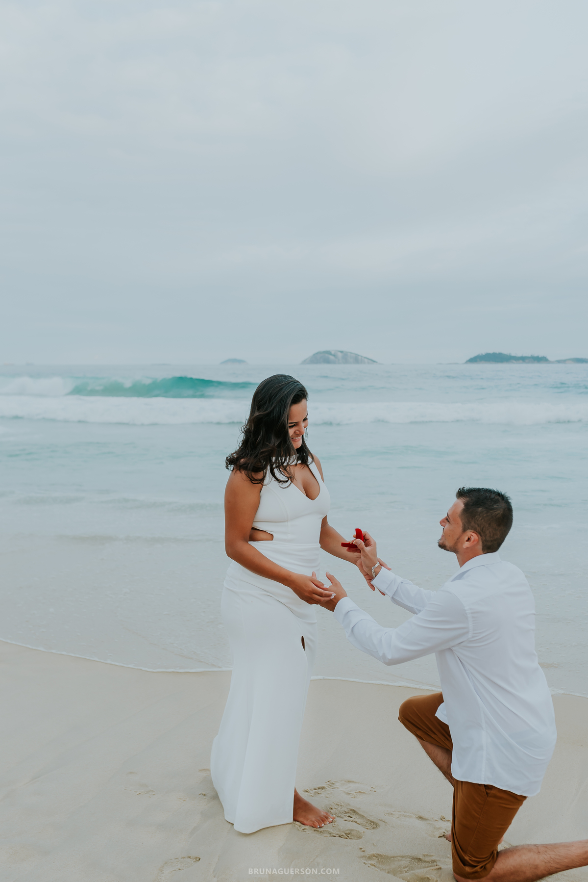 fotografia ensaio externo natureza Rio de Janeiro praia de Leblon fotografa casal