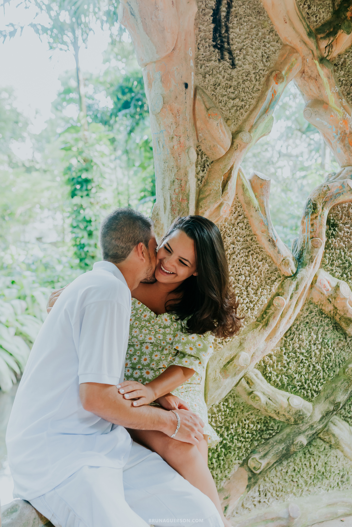fotografia ensaio externo natureza Rio de Janeiro Parque Lage fotografa casal