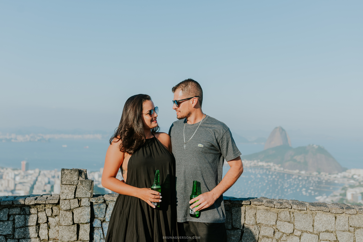 fotografia ensaio externo Rio de Janeiro Mirante Dona Marta pão de açúcar  fotografa casal
