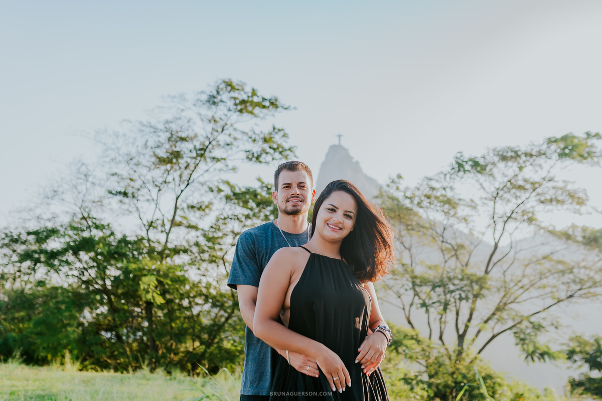 fotografia ensaio externo Rio de Janeiro Mirante Dona Marta pão de açúcar  fotografa casal