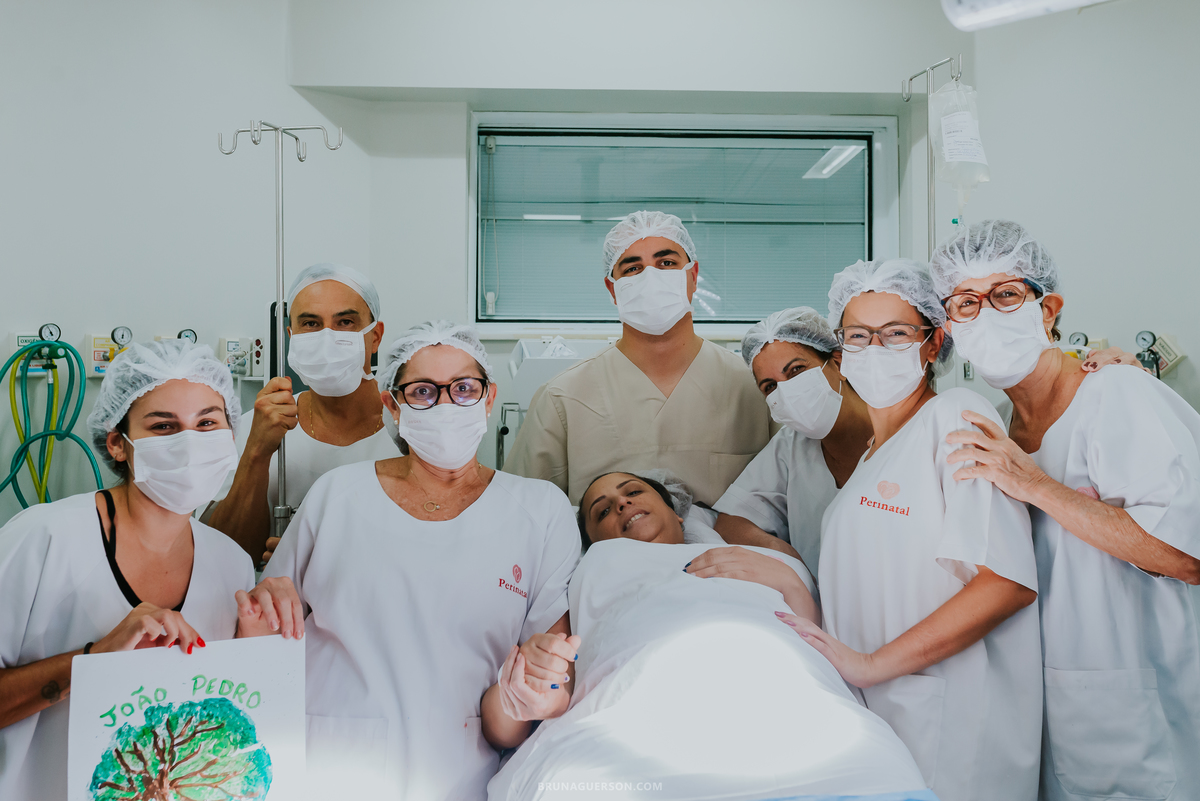 fotografia nascimento fotografa parto cesarea perinatal barra da Tijuca Rio de Janeiro bruna guerson rj 