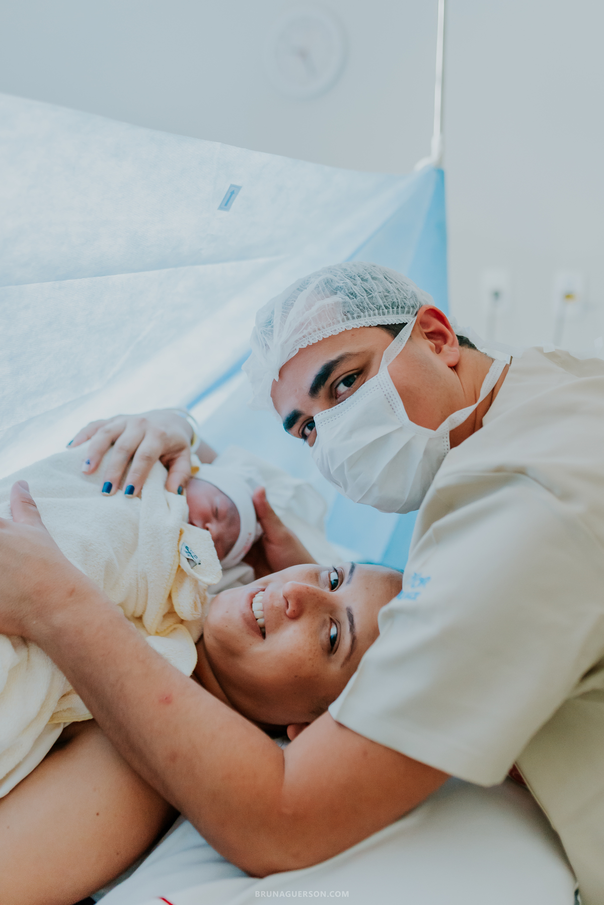 fotografia nascimento fotografa parto cesarea perinatal barra da Tijuca Rio de Janeiro bruna guerson rj 
