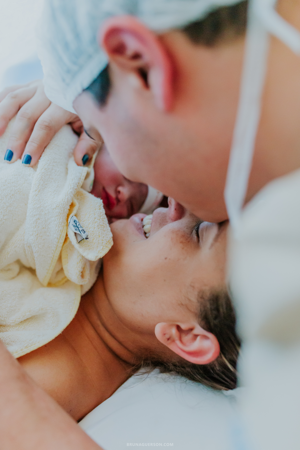 fotografia nascimento fotografa parto cesarea perinatal barra da Tijuca Rio de Janeiro bruna guerson rj 