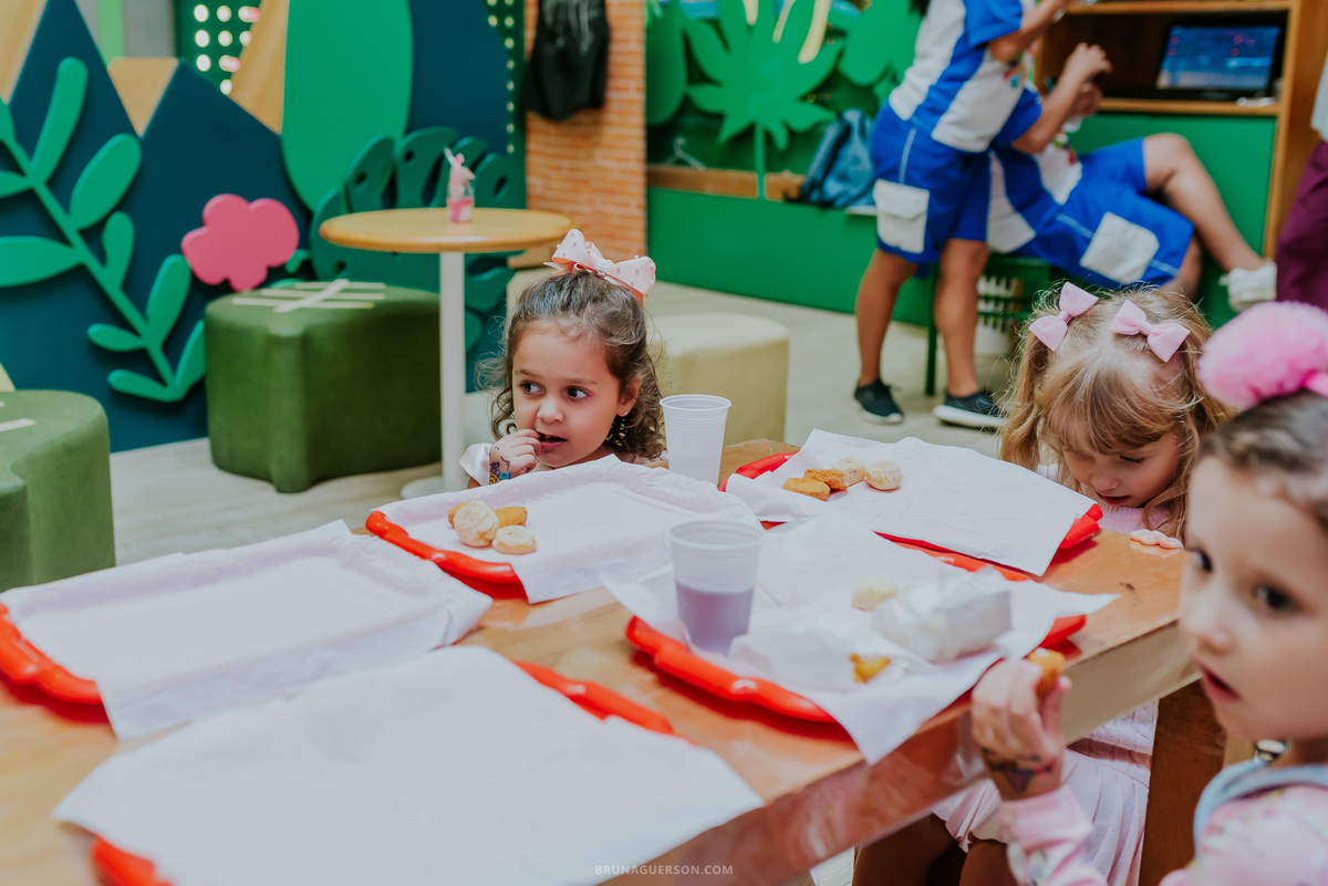 fotografia festa infantil buffet espoleta Botafogo Rio de Janeiro peppa 3 anos Maria Eduarda 