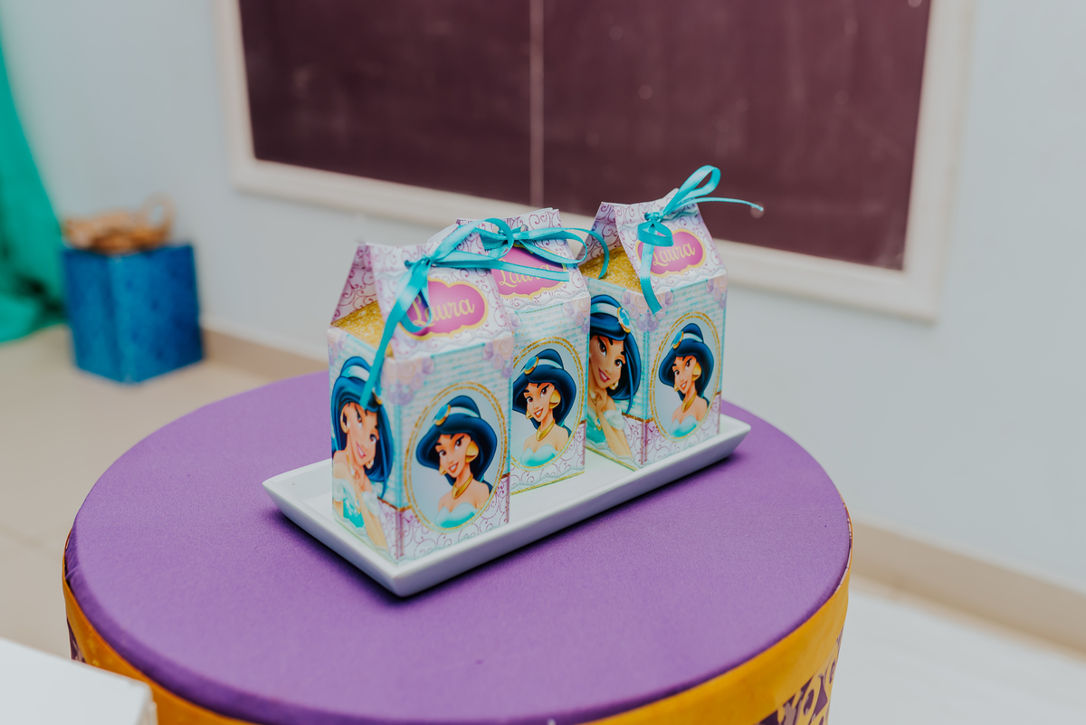 fotografia festa infantil ilha do governador Rio de Janeiro 7 anos Laura jasmine Aladdin 