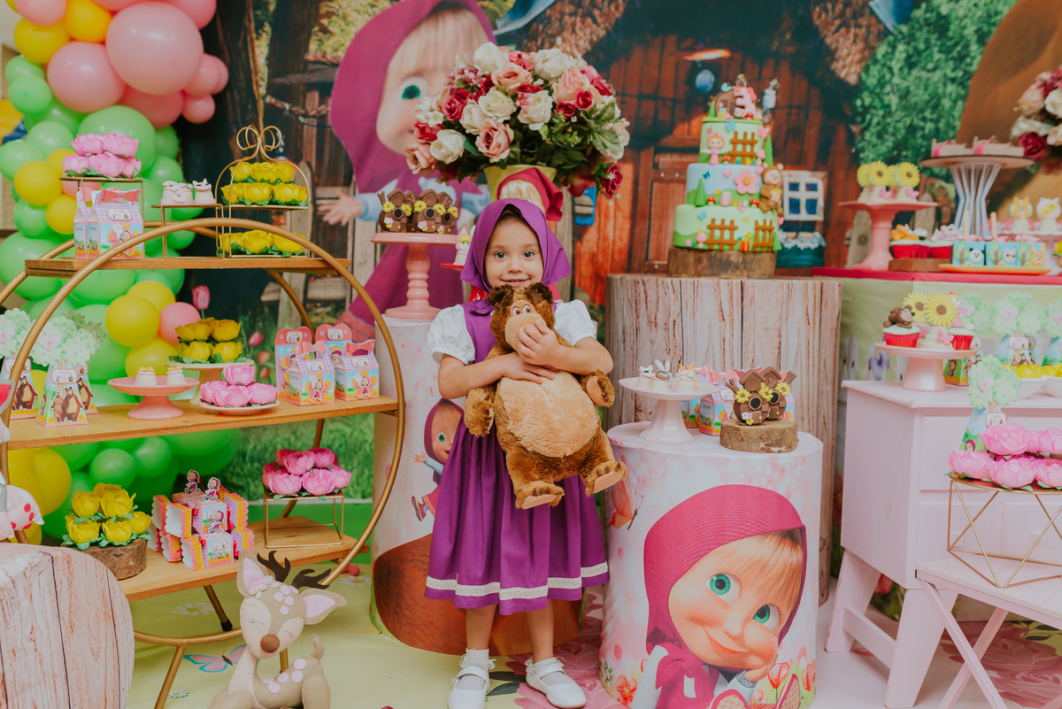 3 anos da Sophia com esse tema que eu amo e a participação super especial do papai urso haha 