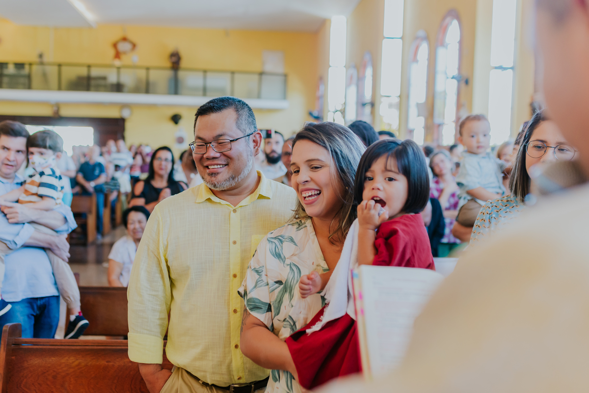 fotografia batizado Paróquia Nossa Senhora Aparecida- Ilha do Governador, RJ bruna guersonb Paulo Tadashi batismo
