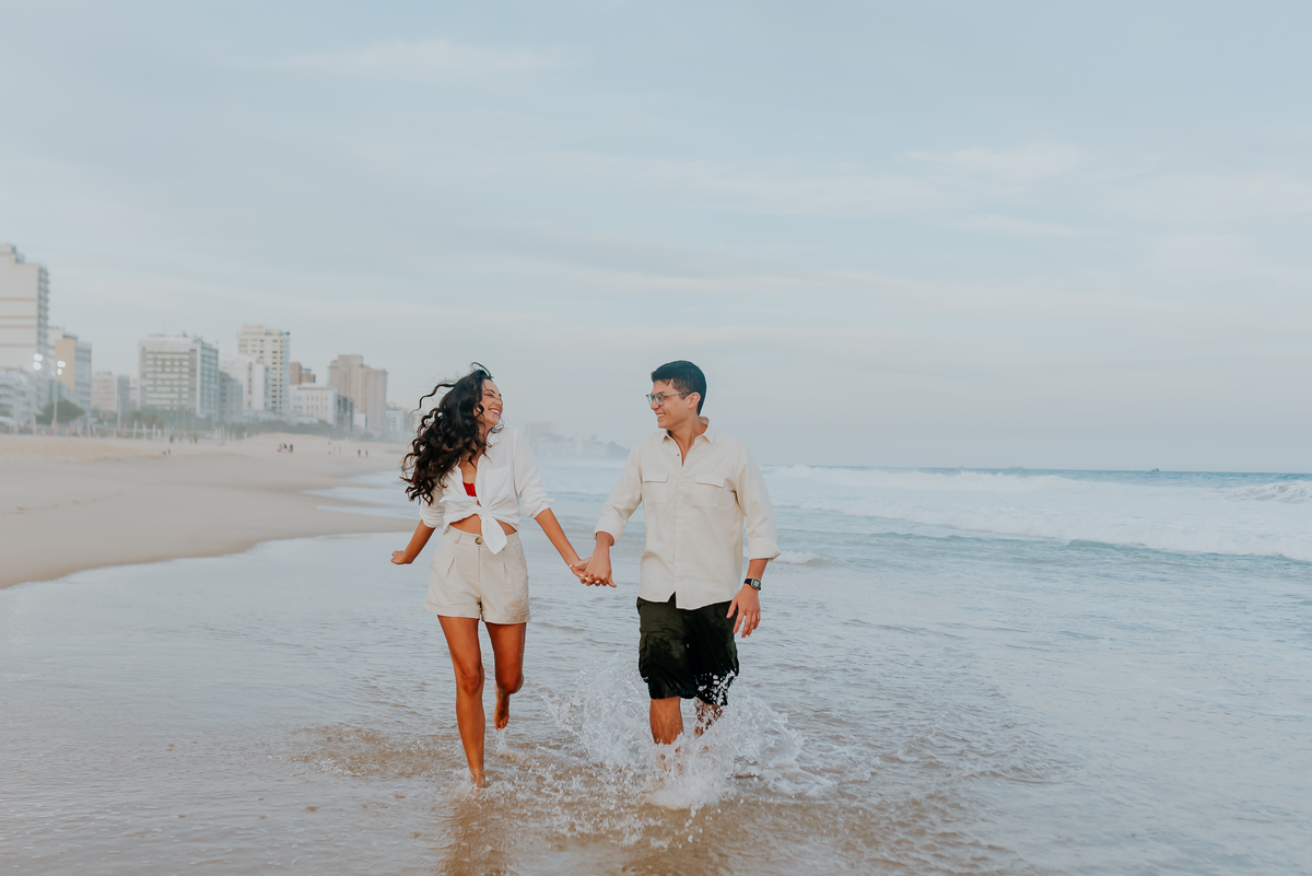 fotografia fotografa ensaio de casal externo praia Rio de Janeiro Leblon Ipanema rj fotografia fotografa ensaio de casal externo praia Rio de Janeiro Leblon Ipanema rj 