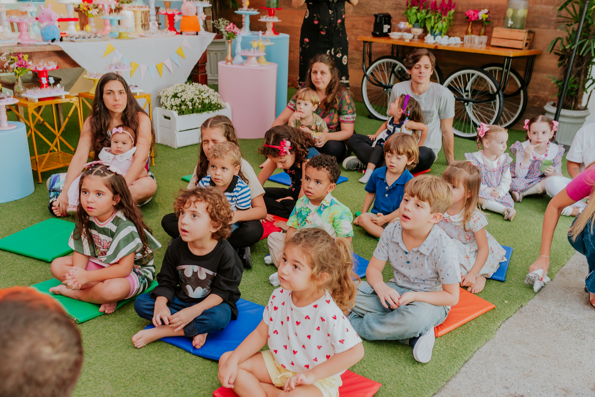 fotografia festa infantil Rio de Janeiro espaço aldeia barra da tijuca joá tema peppa