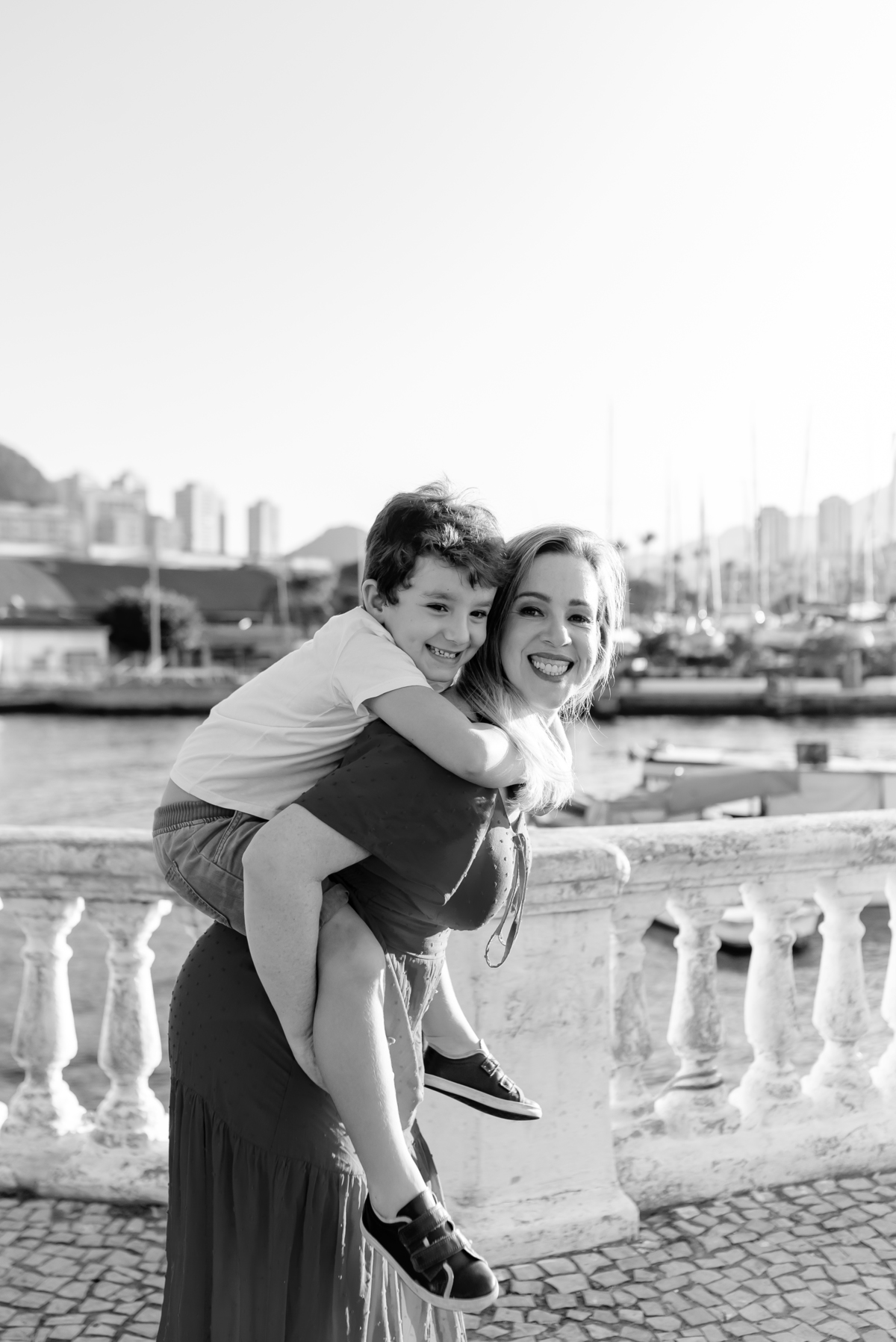 fotografia ensaio sessão familia praia externo Rio de Janeiro praia vermelha urca