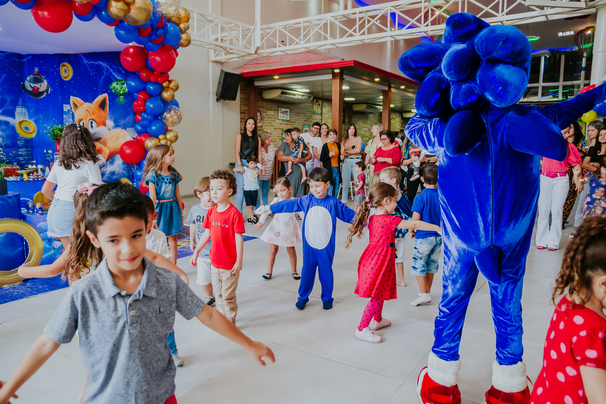 fotografia festa infantil espaço faz de conta Rio de Janeiro cachambi 5 anos Sonic 