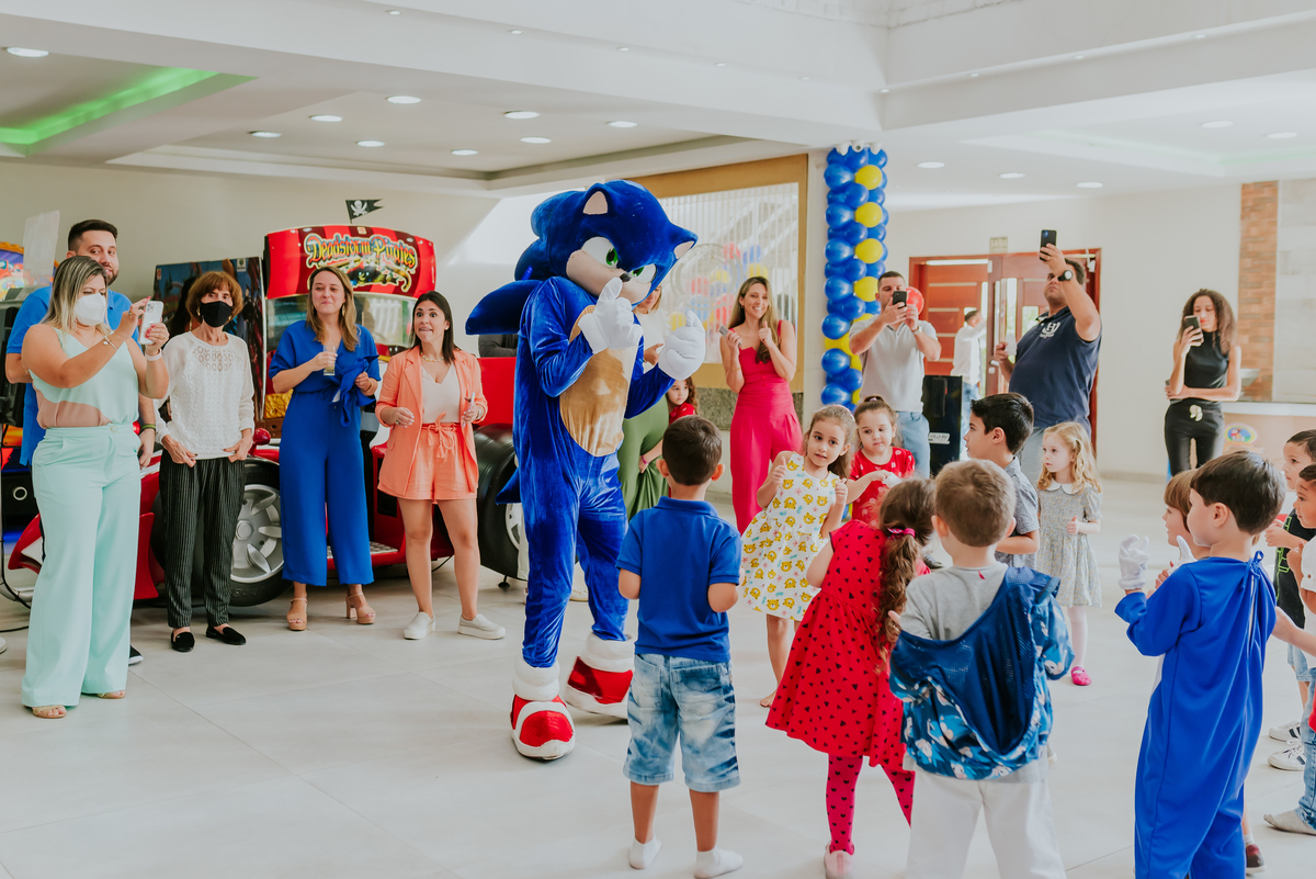 fotografia festa infantil espaço faz de conta Rio de Janeiro cachambi 5 anos Sonic 