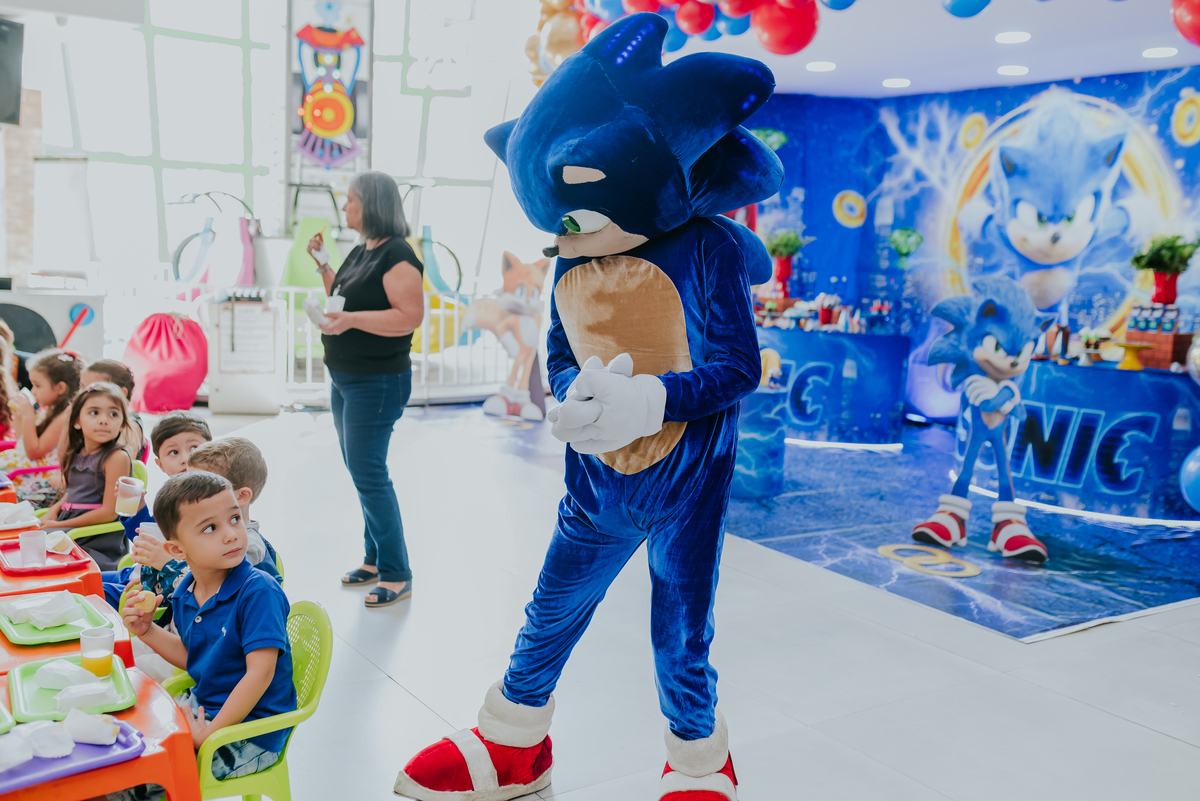 fotografia festa infantil espaço faz de conta Rio de Janeiro cachambi 5 anos Sonic 