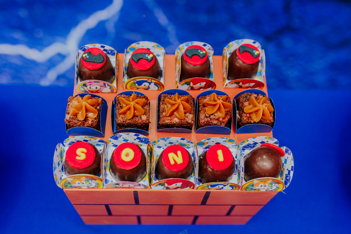 fotografia festa infantil espaço faz de conta Rio de Janeiro cachambi 5 anos Sonic 