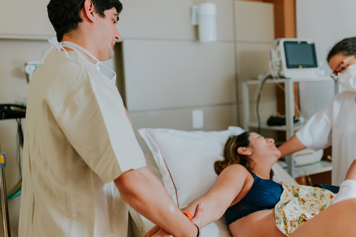 fotografia nascimento parto perinatal laranjeiras Rio de Janeiro fotografa familia bruna guerson álvaro jose 