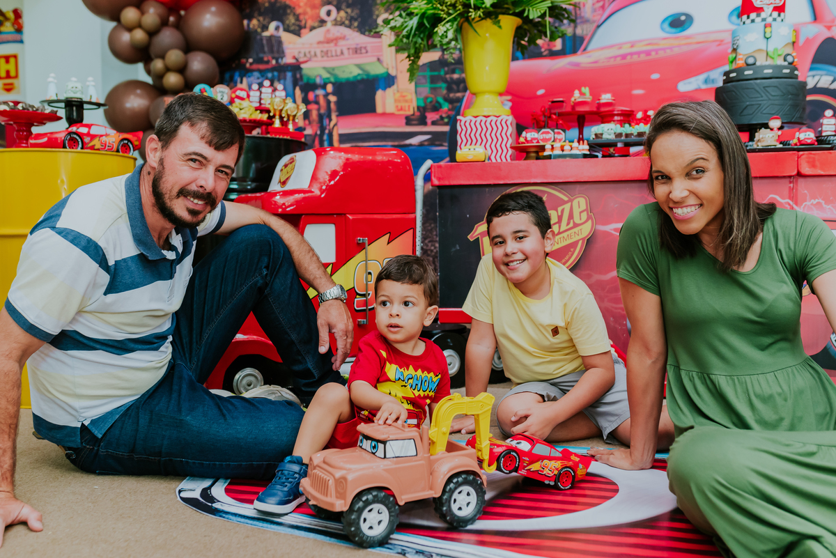 fotografia festa infantil 2 anos davi tema carro casa de festas espaço diversão rio de janeiro ilha do governador