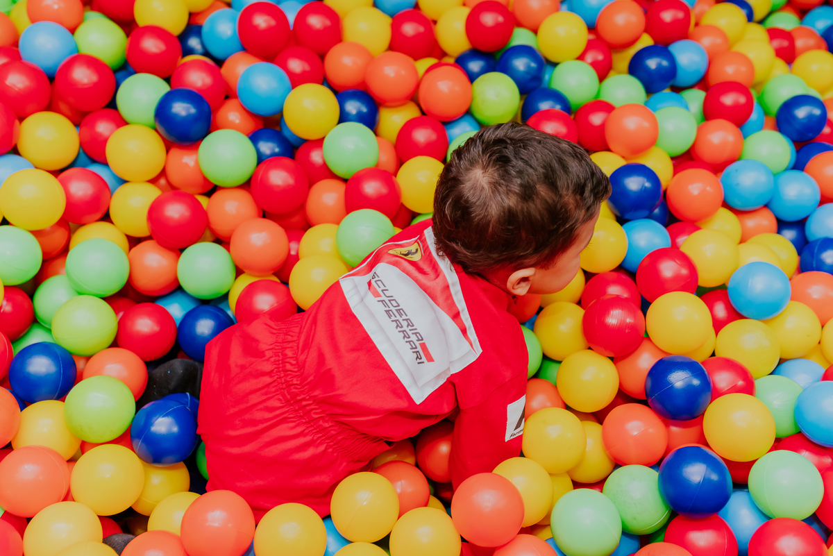 fotografia festa infantil 2 anos davi tema carro casa de festas espaço diversão rio de janeiro ilha do governador