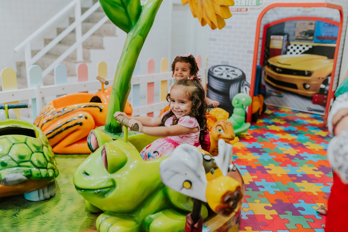 fotografia festa infantil julia 3 anos estação faz de conta cachambi rio de janeiro tema princesas 