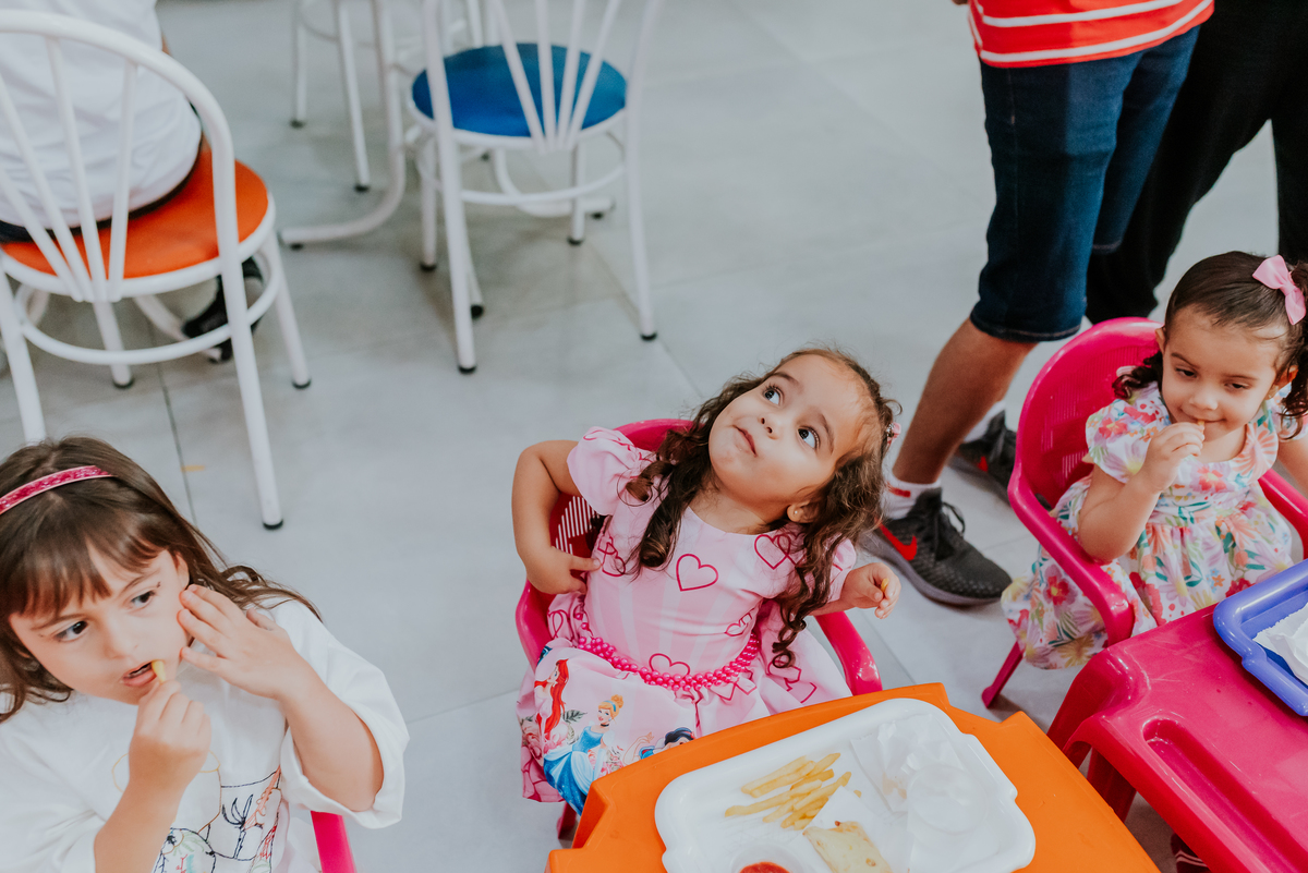 fotografia festa infantil julia 3 anos estação faz de conta cachambi rio de janeiro tema princesas 